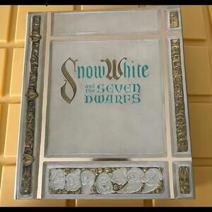 Vintage Snow White and the Seven Dwarfs - Disney Archive Postcard Set